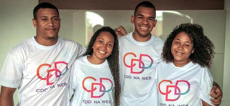 Equipe do CDD na Web (a partir da esquerda): Lindeberg Silva, Noemy Farneze, Rafael Melo e Joyce Veloso