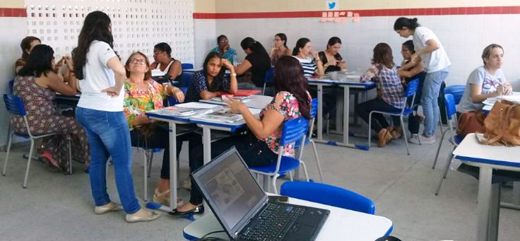 Participm das oficinas sobre inovação educativa professores da rede de ensino de Sergipe. As oficinas fazem parte da etapa inicial de formação do Projeto Aula Digital, iniciativa global da Fundação Telefônica e Fundação ProFuturo.