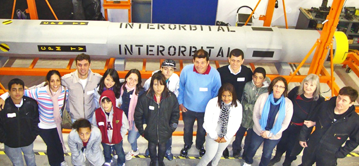 Projeto Ubatuba Sat, que colocou em órbita o primeiro satélite já desenvolvido com estudantes de ensino fundamental, busca outra façanha
