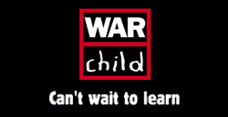 Logo com fundo preto, letras brancas e grafismo em vermelho traz o nome do projeto Can’t Wait to Learn, um dos premiados pelo uso de tecnologia da educação em iniciativa da Unesco.