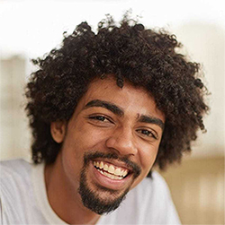 Samuel Emílio, criador do Diário Antirracista