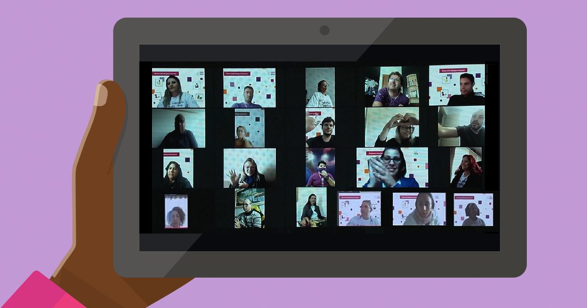 Imagem dos participantes do encontro do Programa de Voluntariado da Fundação Telefônica Vivo