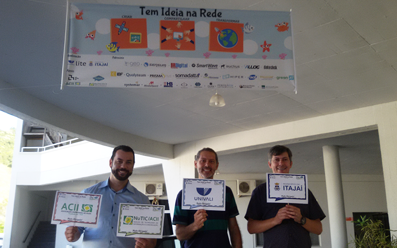 Conheça a história do Tem Ideia na Rede, que levou a Cultura Maker a Itajaí!