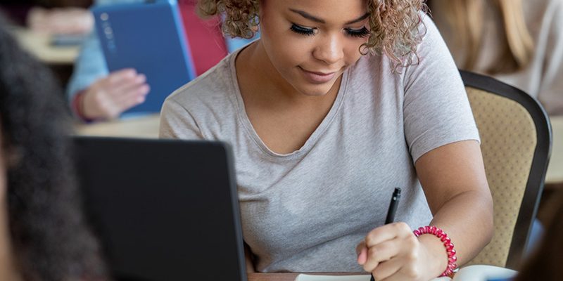 Imagem ilustra o artigo sobre educação do futuro