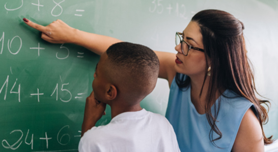 Novo indicador do MEC define aprendizagens essenciais em Matemática do 2º ao 9º ano