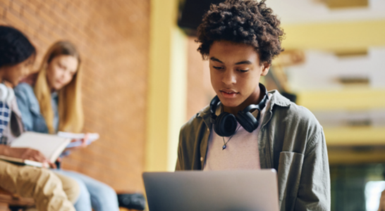 OCDE aponta 4 competências essenciais para o futuro do trabalho e da educação