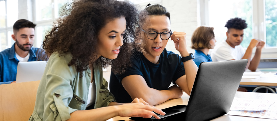 Imagem ilustra a matéria que exemplifica o termo tecnologia e solidariedade